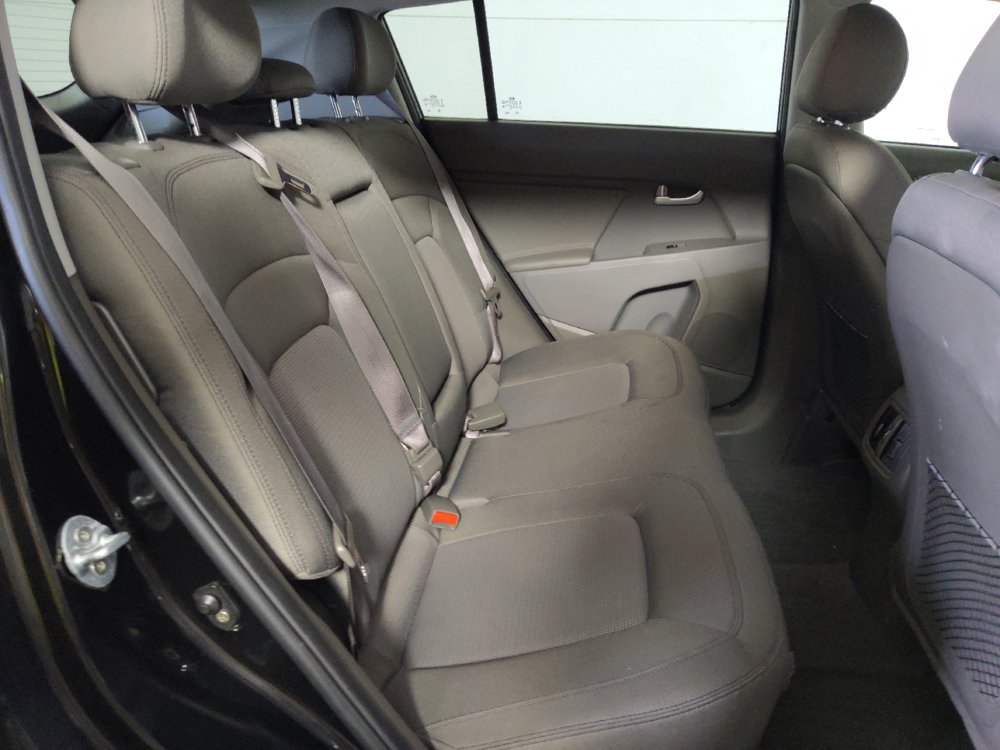 Used 2016 Kia Sportage LX FWD image 19