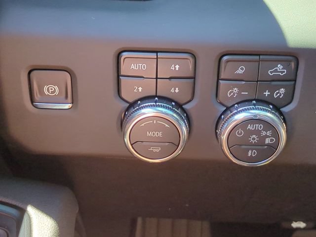 New 2026 GMC Sierra 2500 AT4 AWD/4WD image 19