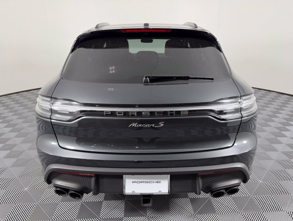Certified 2025 Porsche Macan S AWD/4WD image 14