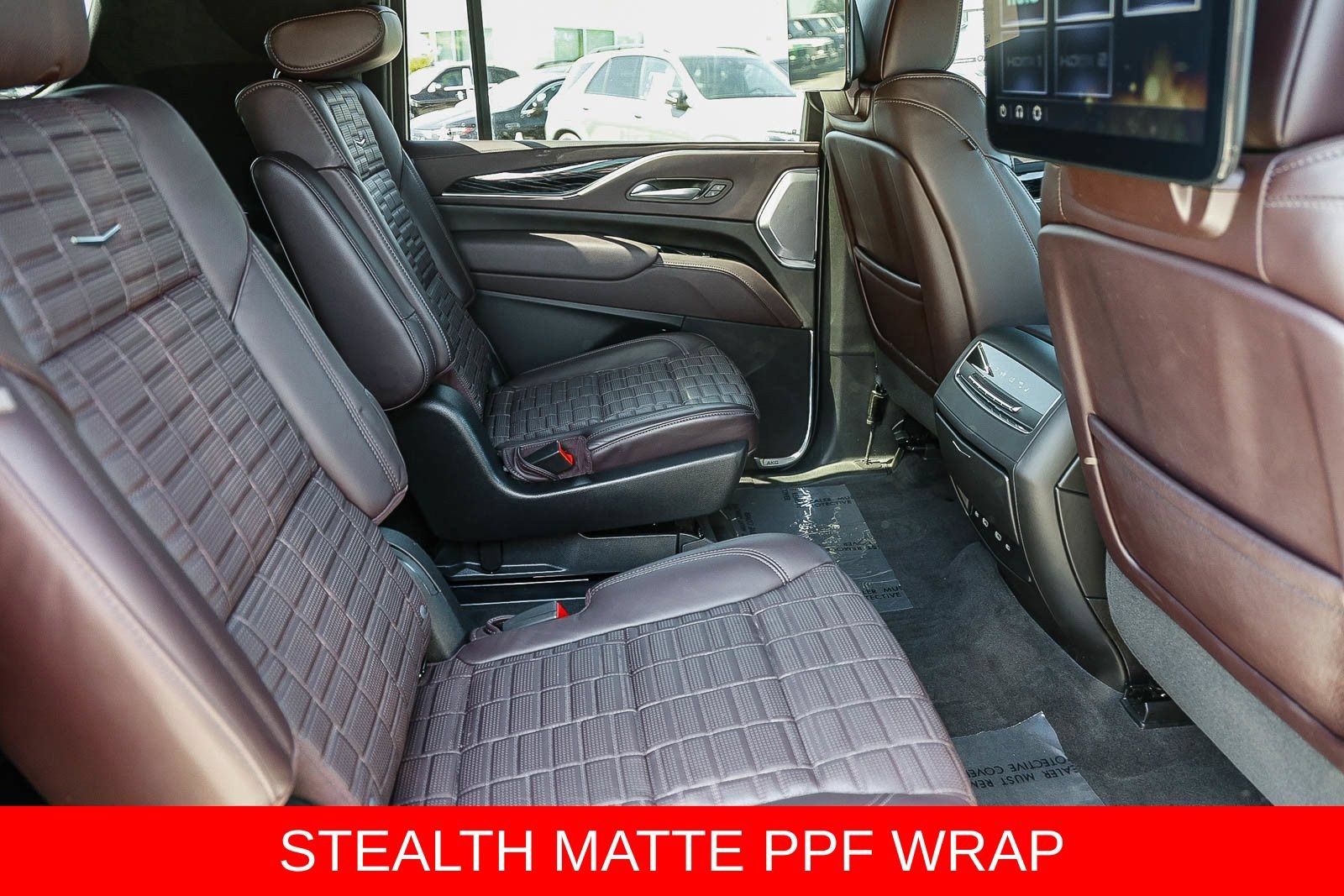 Used 2023 Cadillac Escalade ESV V w/ LPO, ONYX Package AWD/4WD image 20