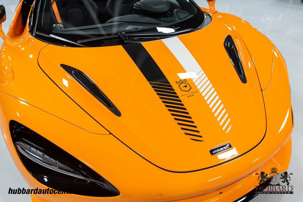 Used 2024 McLaren 750S Spider image 34