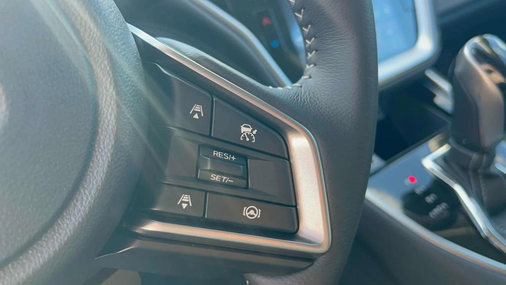 New 2025 Subaru Outback Limited XT image 25