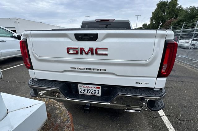Used 2023 GMC Sierra 1500 SLT w/ SLT Premium Plus Package AWD/4WD image 6