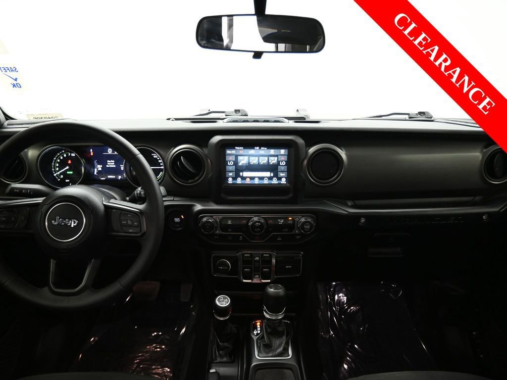 Used 2023 Jeep Wrangler Unlimited image 34