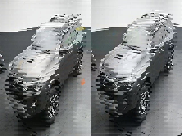 Used 2018 Toyota 4Runner TRD Off-Road image 24