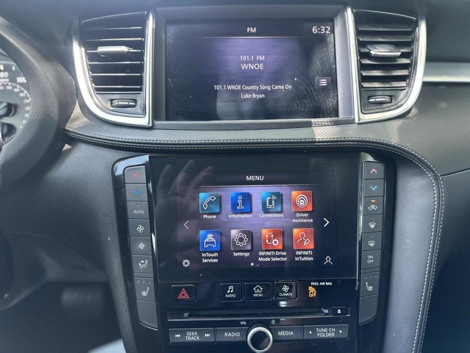 Used 2021 INFINITI QX50 Luxe w/ Appearance Package image 27