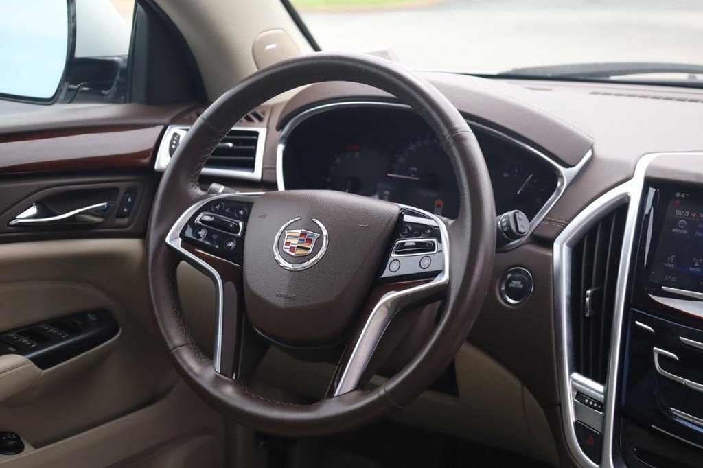 Used 2015 Cadillac SRX Premium FWD image 25