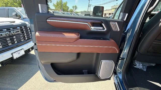 New 2026 GMC Sierra 2500 Denali Ultimate AWD/4WD image 35