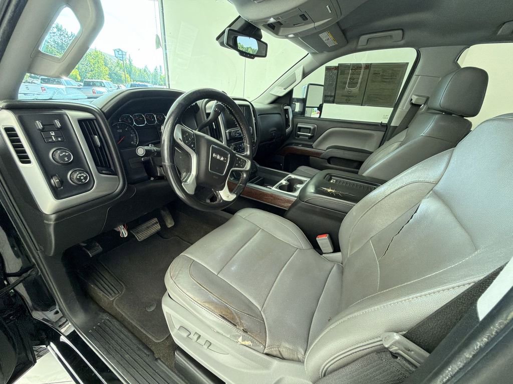 Used 2018 GMC Sierra 2500 SLT w/ Driver Alert Package AWD/4WD image 10