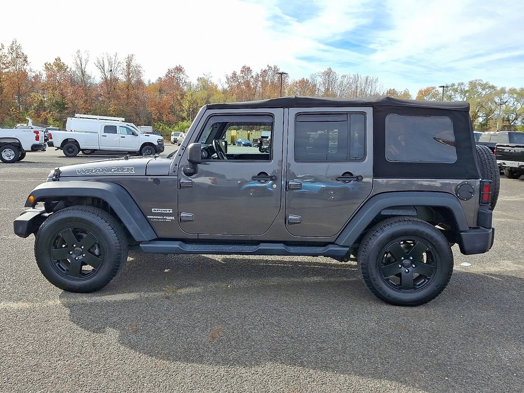 Used 2018 Jeep Wrangler Unlimited Sport S AWD/4WD image 7
