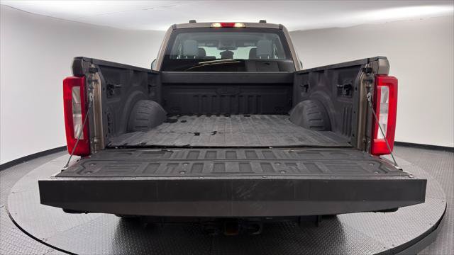 Used 2023 Ford F250 XL RWD image 17