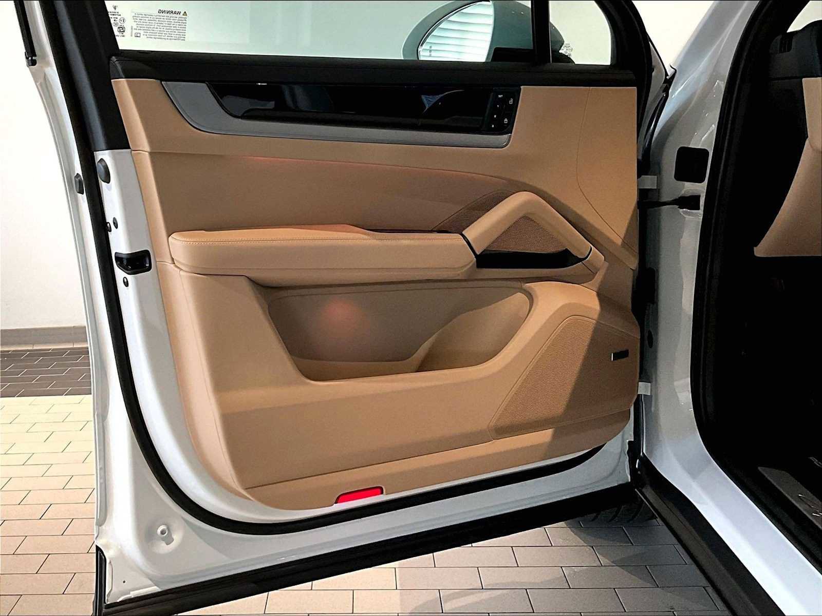 New 2026 Porsche Cayenne AWD/4WD image 24