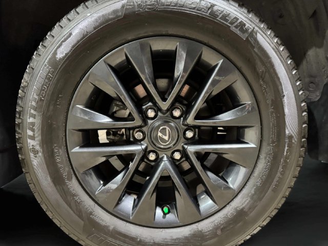 Certified 2023 Lexus GX 460 Premium w/ Premium Package AWD/4WD image 37