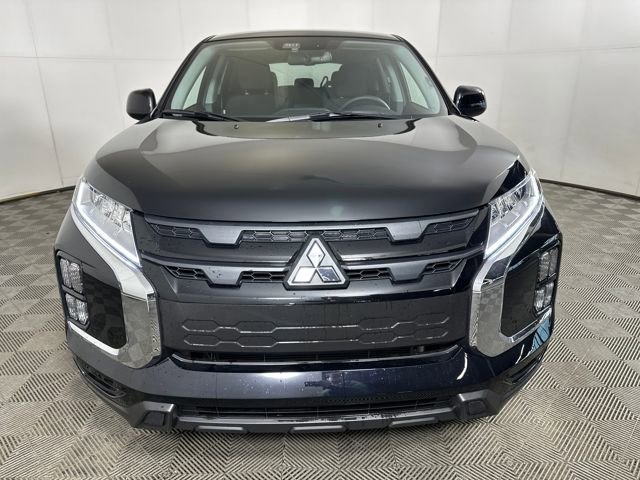 Used 2025 Mitsubishi Outlander Sport LE image 8