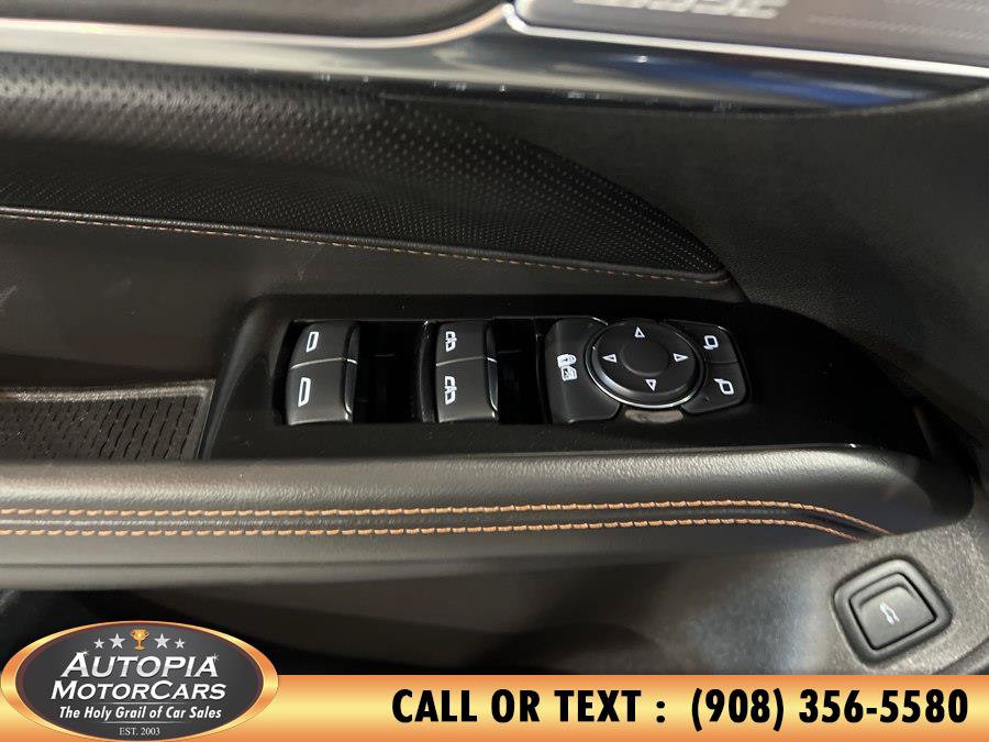 Used 2022 Cadillac CT4 V RWD image 23