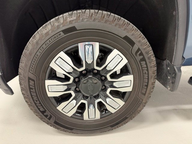 Certified 2024 Chevrolet Silverado 3500 LTZ w/ LTZ Premium Package AWD/4WD image 18
