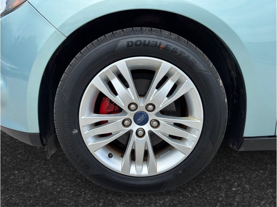 Used 2012 Ford Focus SEL FWD image 12