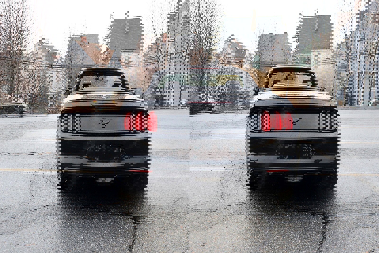 Used 2015 Ford Mustang Premium image 40