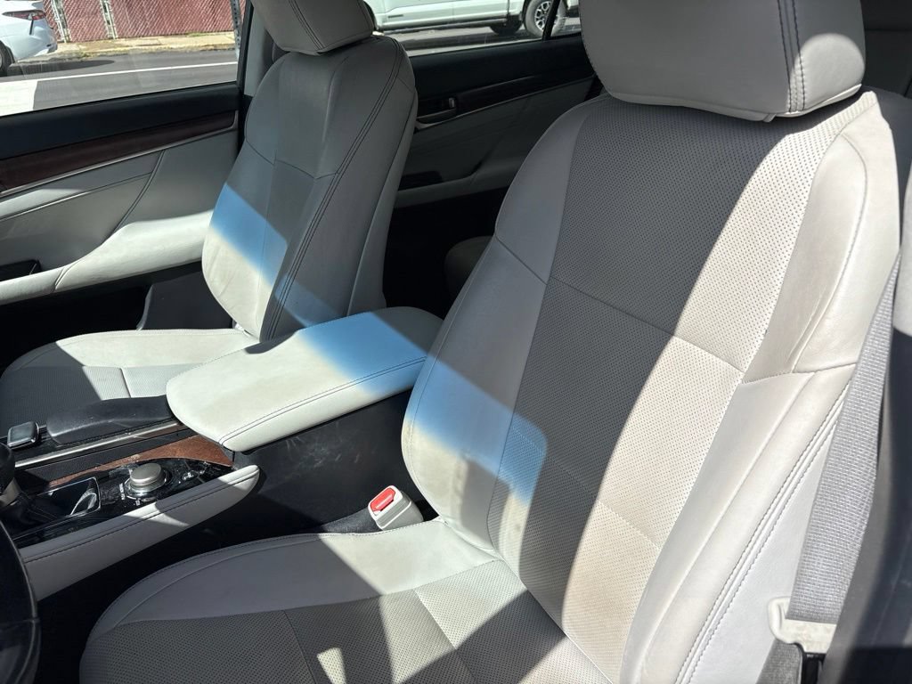 Used 2015 Lexus GS 350 AWD w/ Premium Package image 6