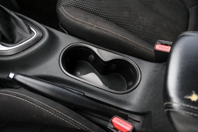 Used 2015 Dodge Dart SXT image 22