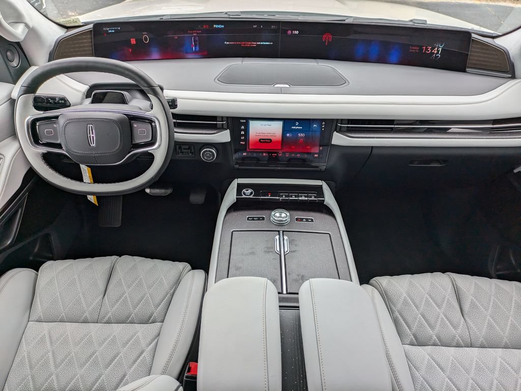 New 2026 Lincoln Navigator L Black Label AWD/4WD image 16