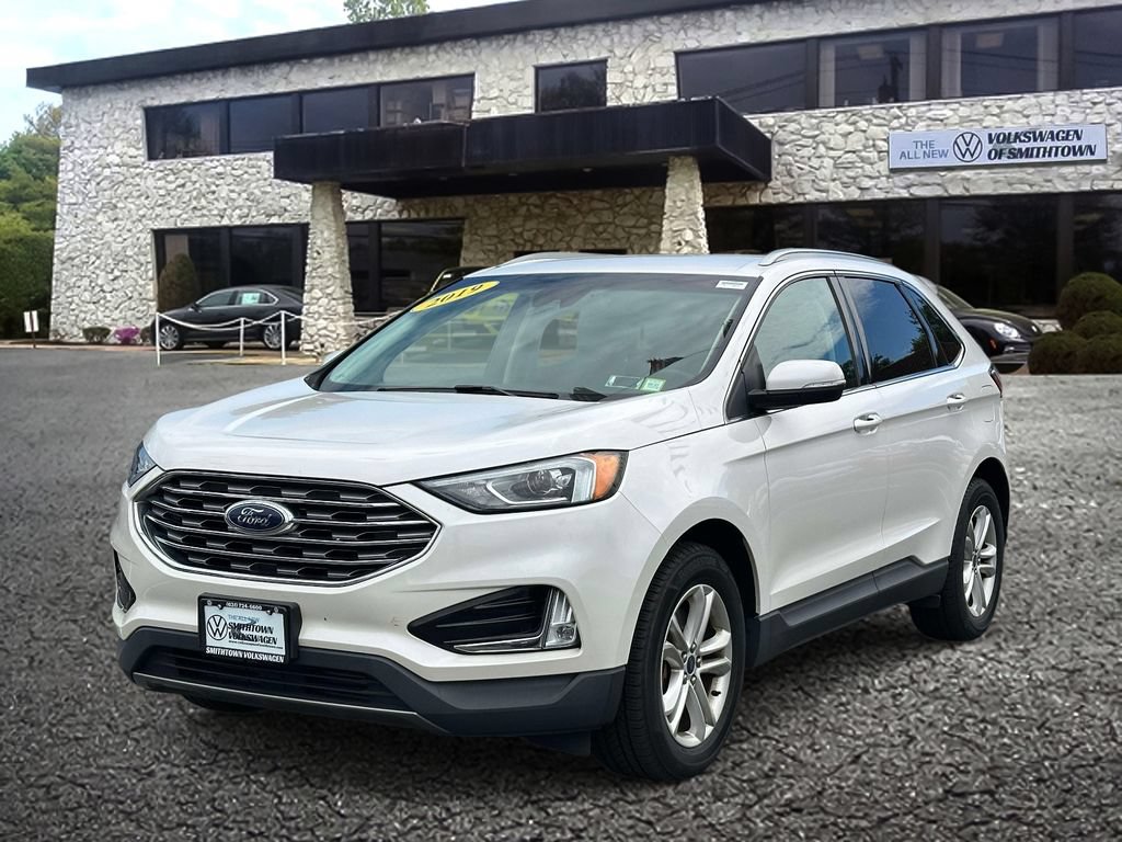 Used 2019 Ford Edge SEL w/ Equipment Group 201A AWD/4WD image 2