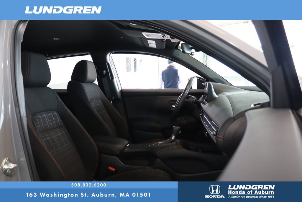 Used 2024 Honda HR-V Sport image 16