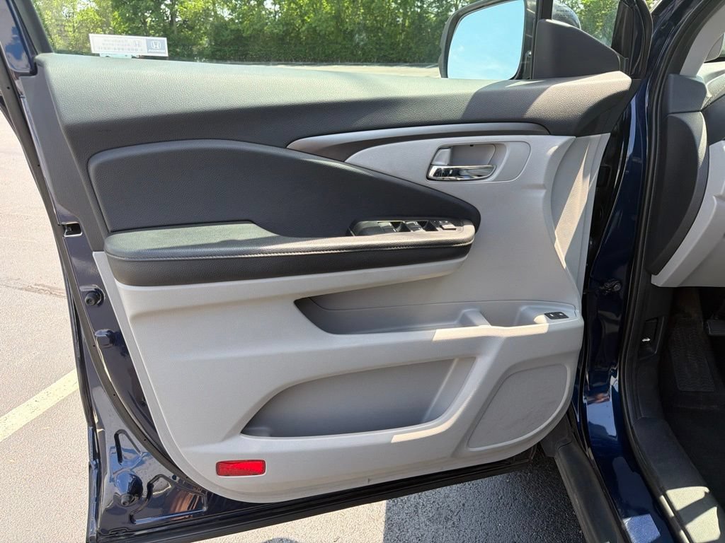 Used 2018 Honda Pilot EX-L image 18