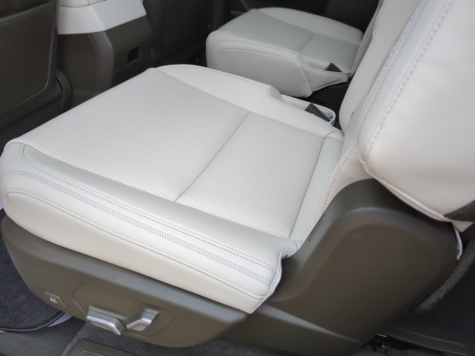 Certified 2025 Hyundai Santa Fe Calligraphy image 30