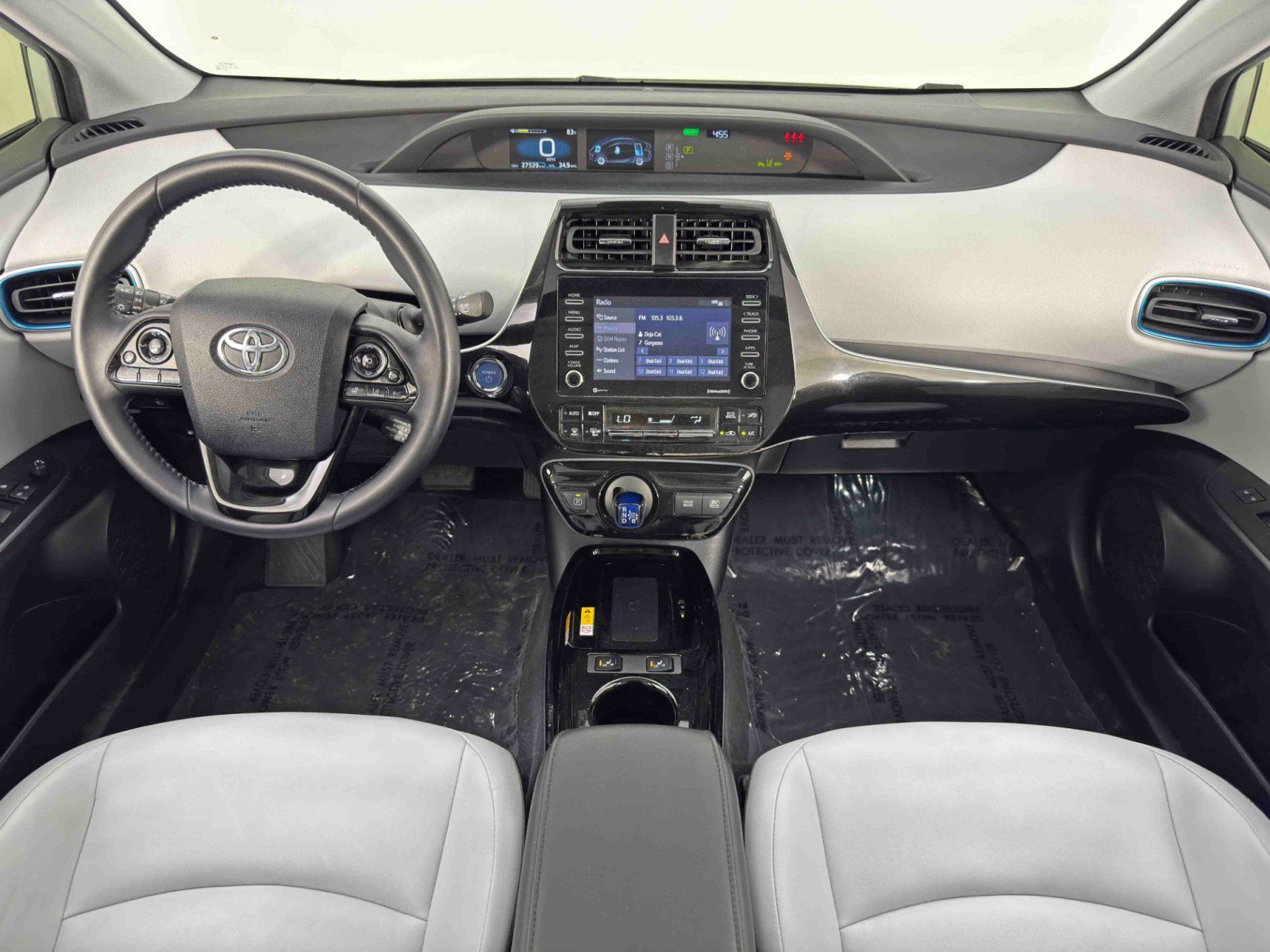Used 2022 Toyota Prius XLE w/ Premium Convenience Package image 12