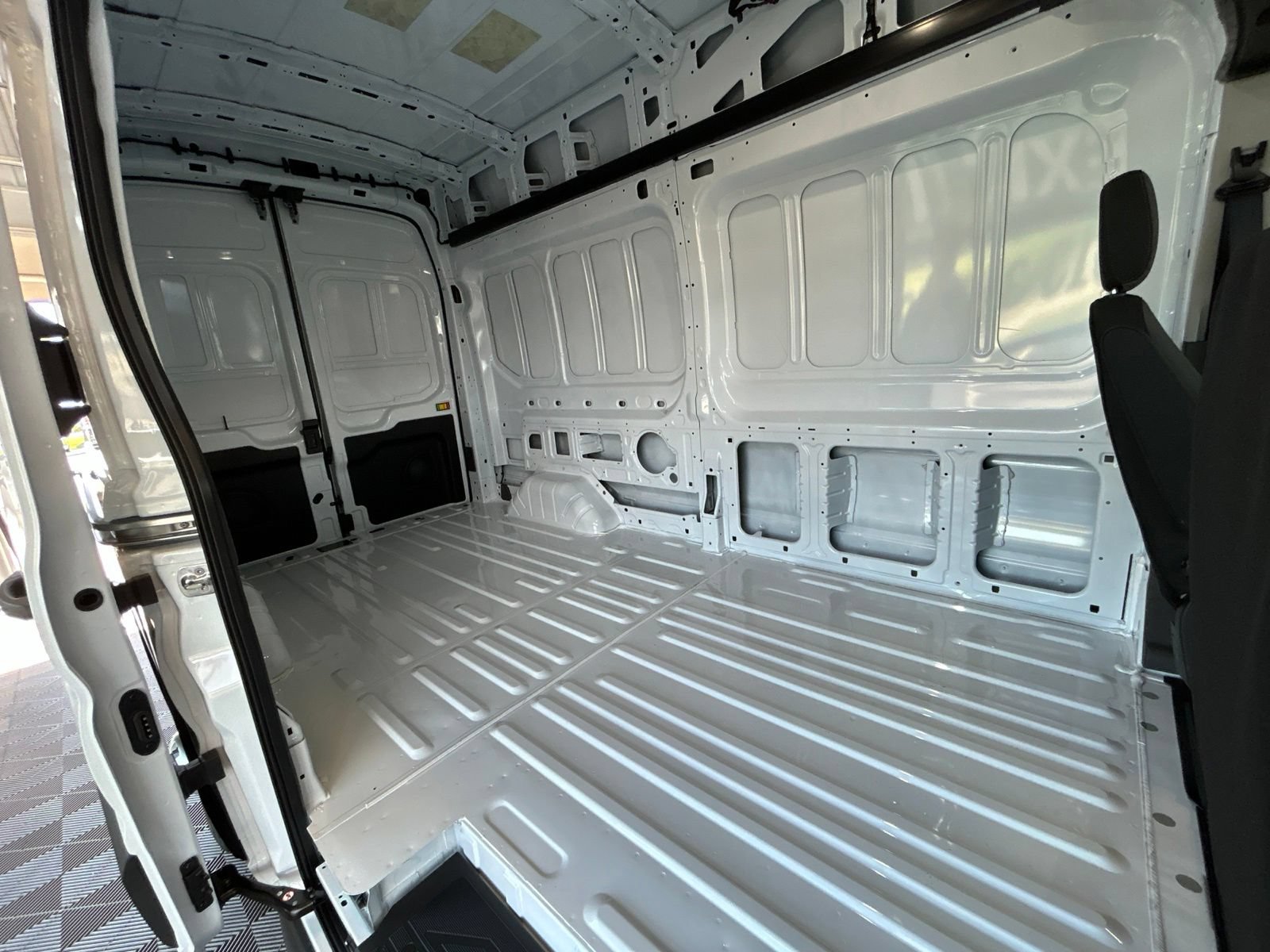 New 2027 Ford Transit 350 148 High Roof RWD image 14