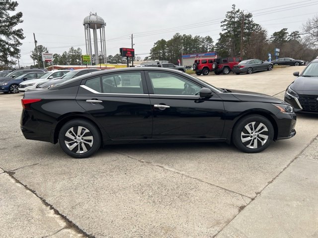 New 2025 Nissan Altima 2.5 S image 5