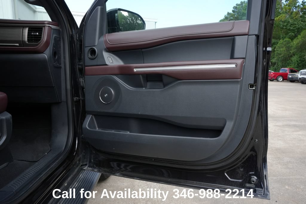Used 2024 Ford Expedition Max Limited RWD image 26