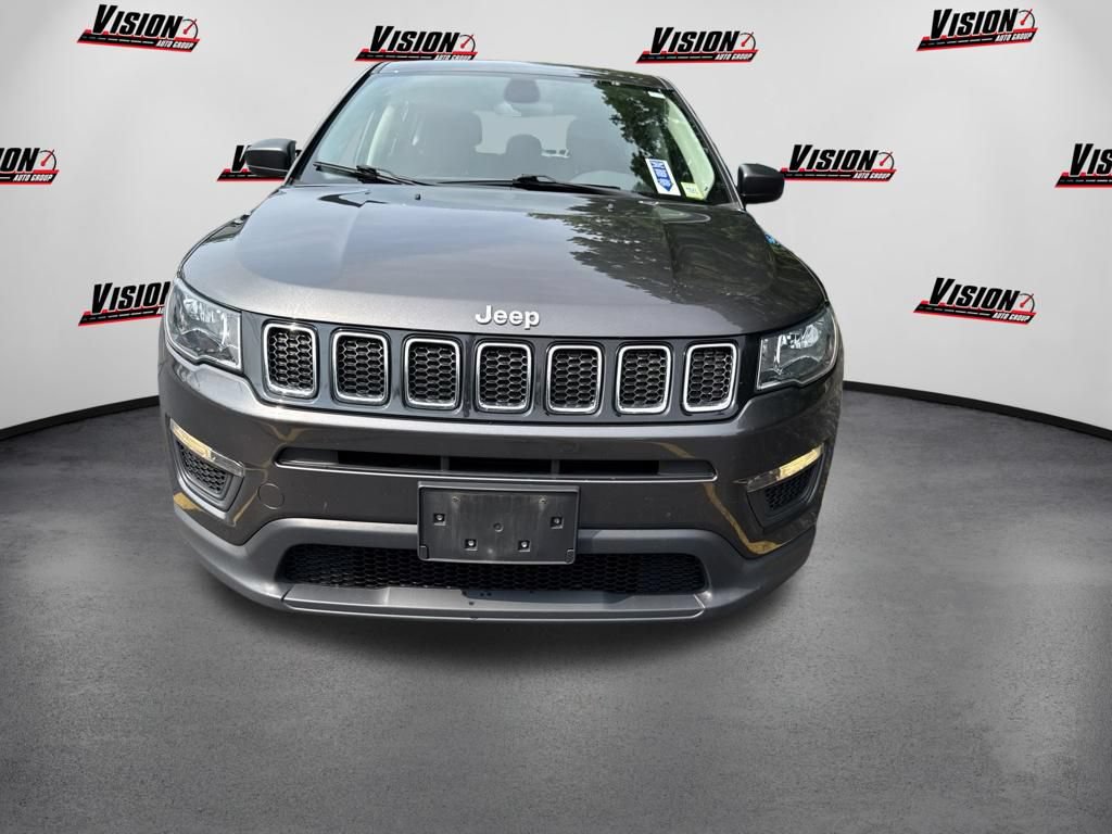 Used 2019 Jeep Compass Sport FWD video 2