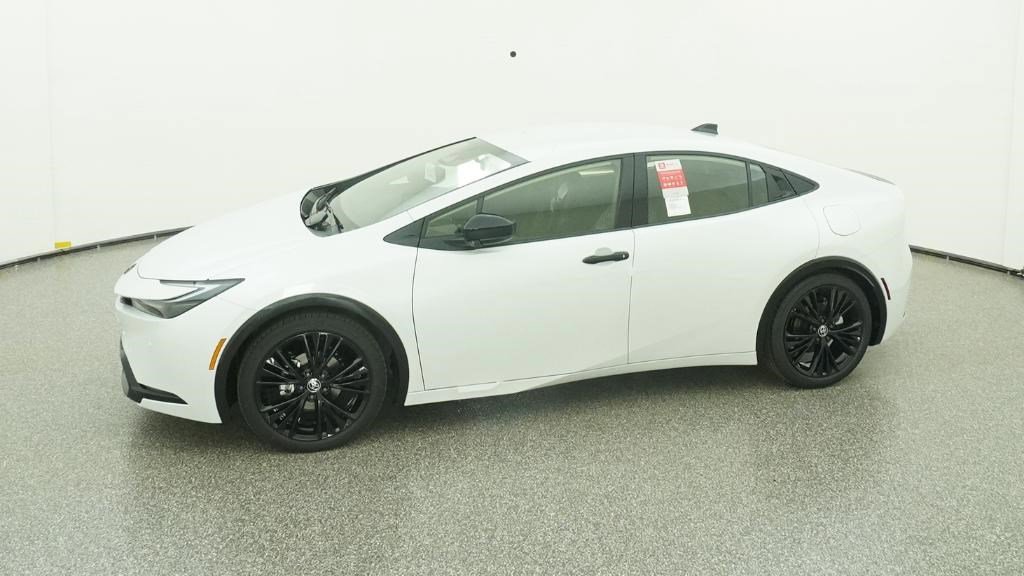 New 2026 Toyota Prius FWD image 70
