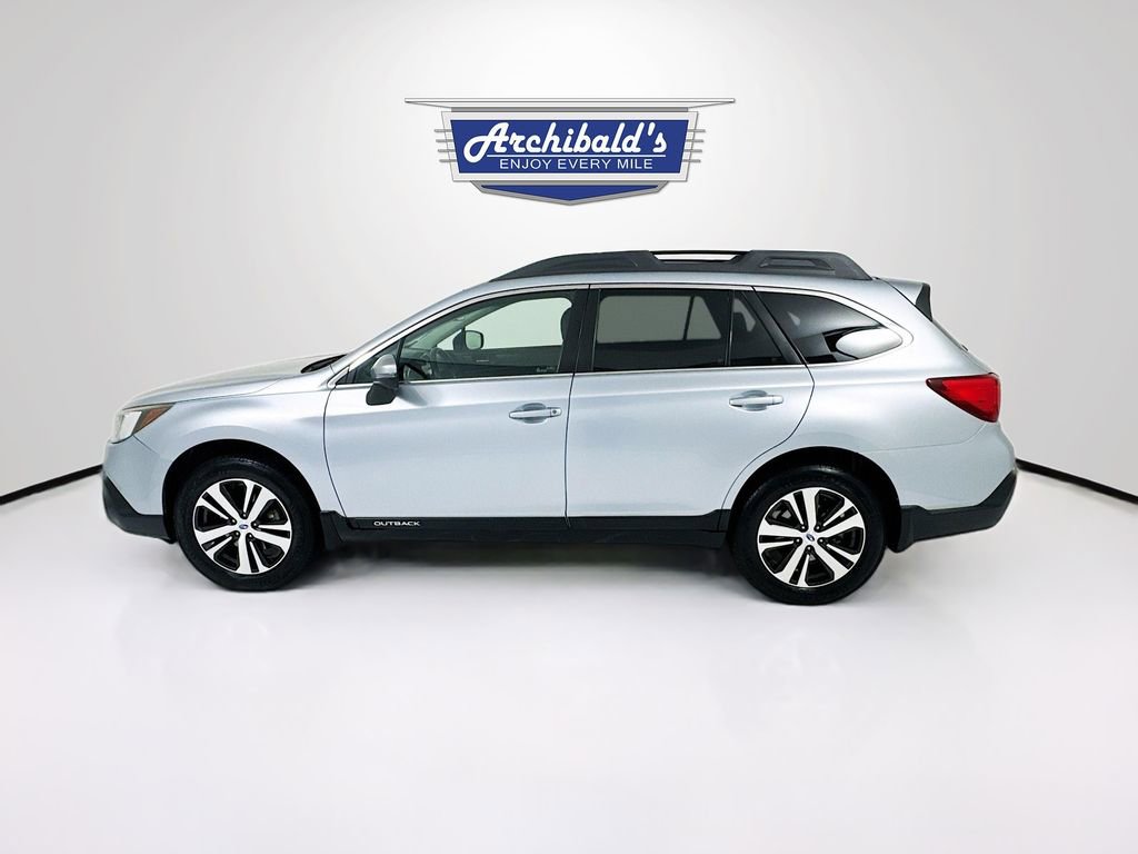 Used 2018 Subaru Outback 2.5i Limited AWD/4WD image 4