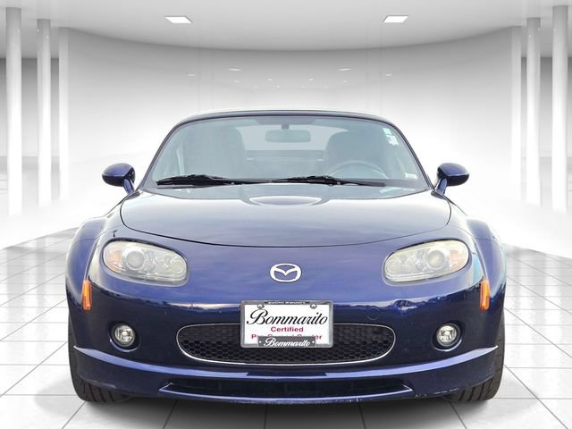 Used 2007 MAZDA MX-5 Miata Touring w/ Appearance Pkg RWD image 5