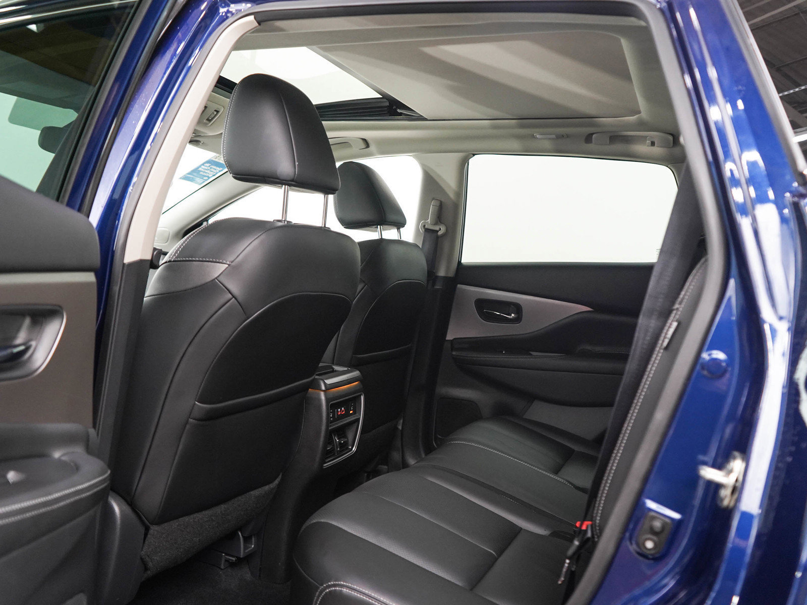 Used 2019 Nissan Murano SL w/ SL Technology Package AWD/4WD image 18