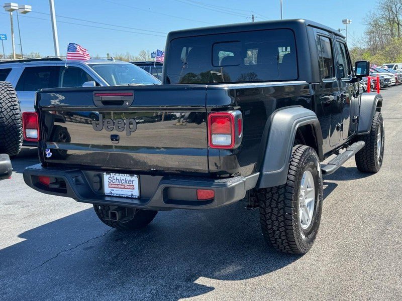 Used 2020 Jeep Gladiator Sport w/ Quick Order Package 24S AWD/4WD image 3