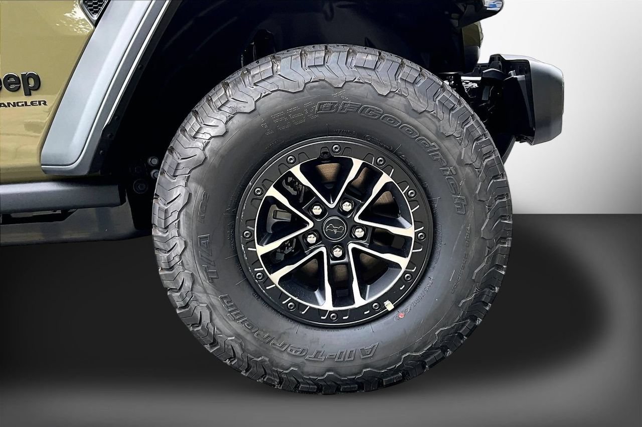 New 2026 Jeep Wrangler Unlimited Sport AWD/4WD image 31