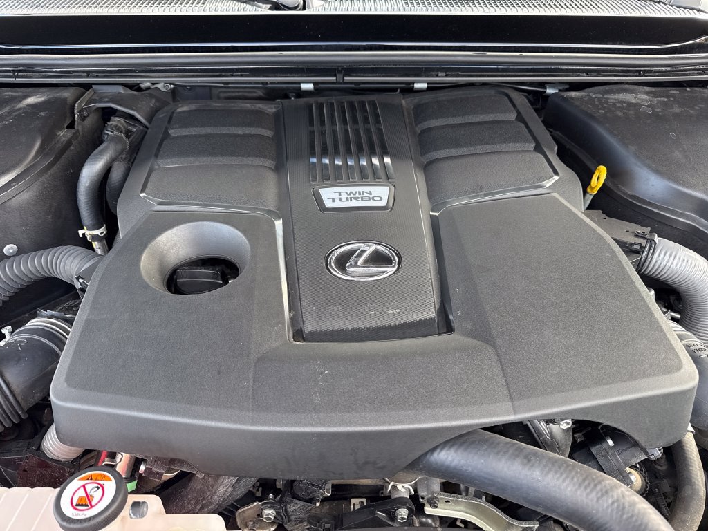 Used 2024 Lexus GX 550 w/ Cold Area Package AWD/4WD image 36