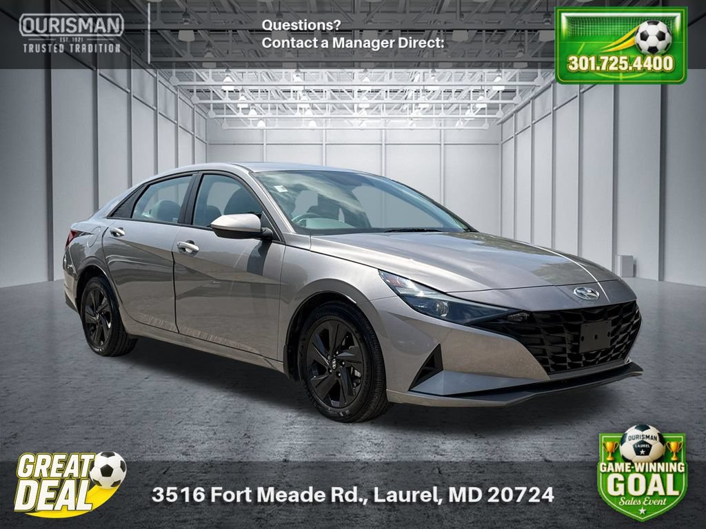 Used 2023 Hyundai Elantra SEL FWD image 1