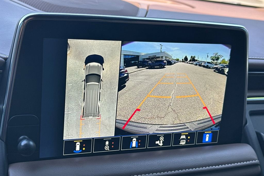 Used 2023 Chevrolet Tahoe High Country image 25