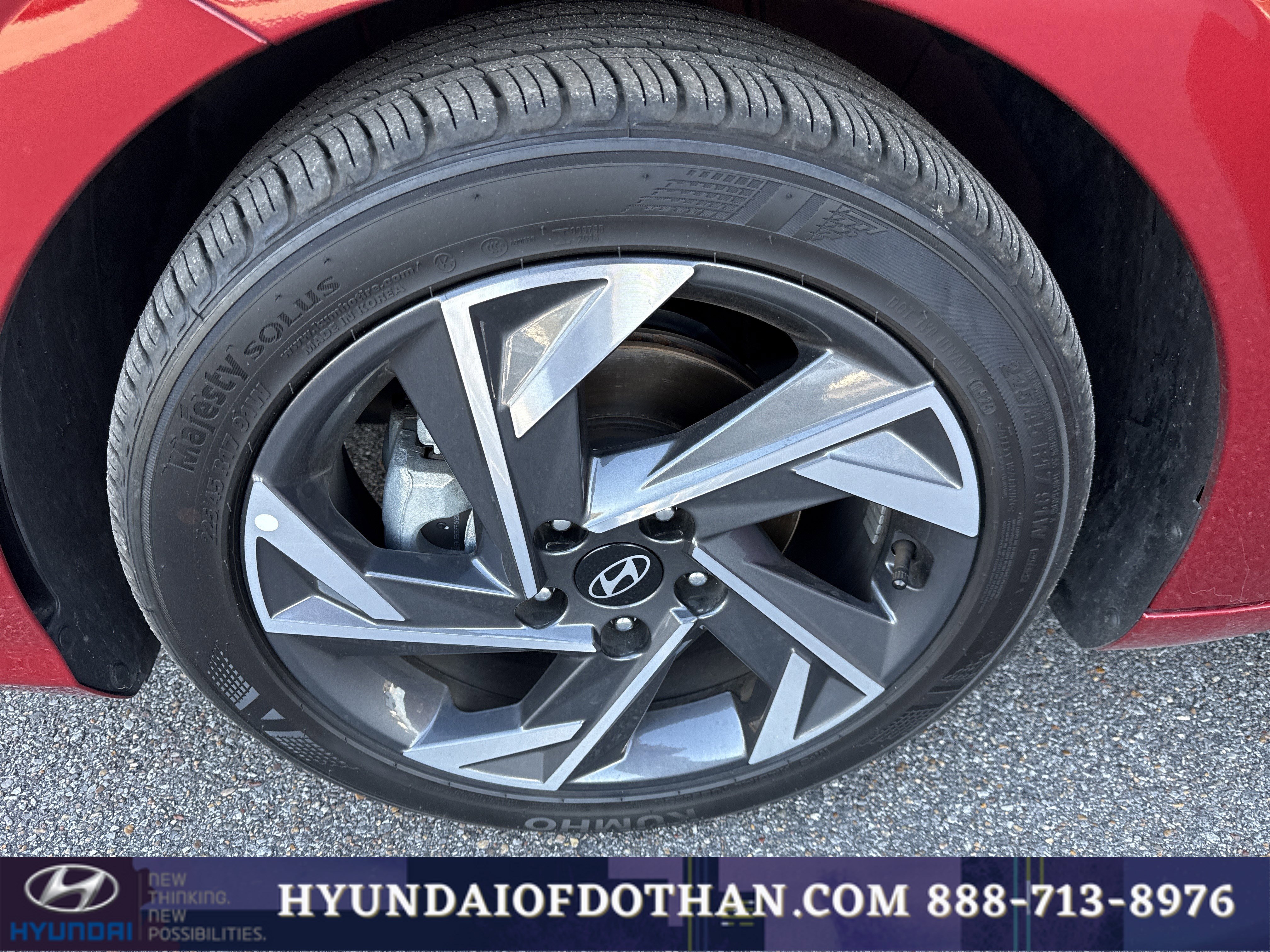 Certified 2025 Hyundai Elantra Sport image 19