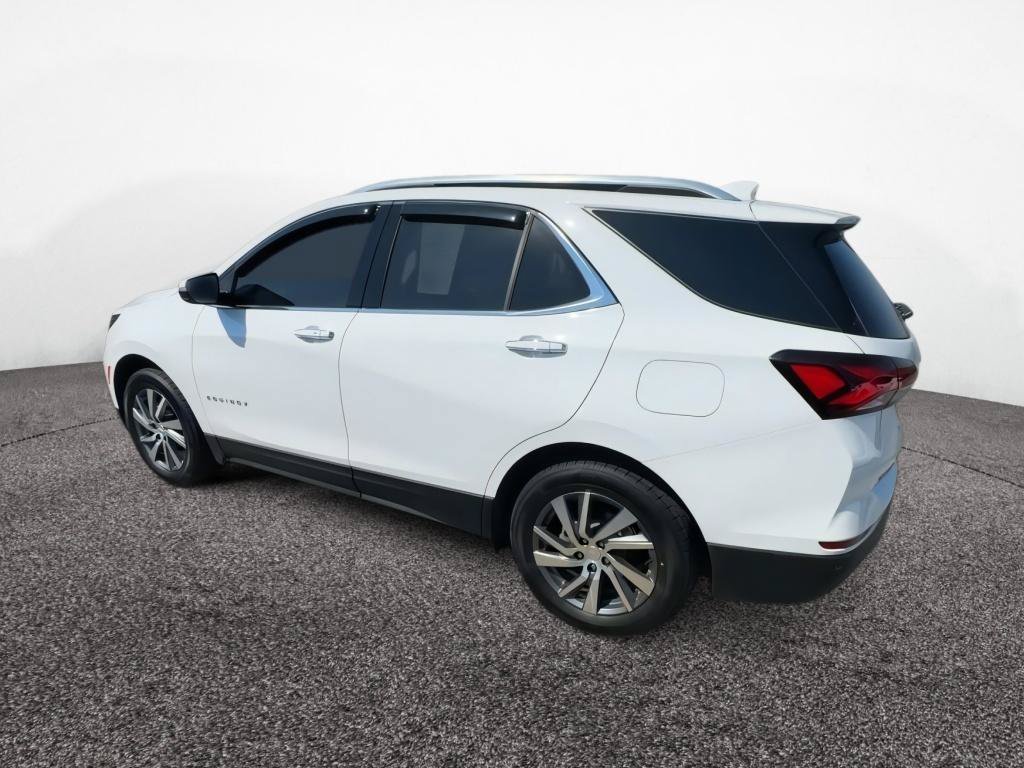 Used 2023 Chevrolet Equinox Premier AWD/4WD image 6