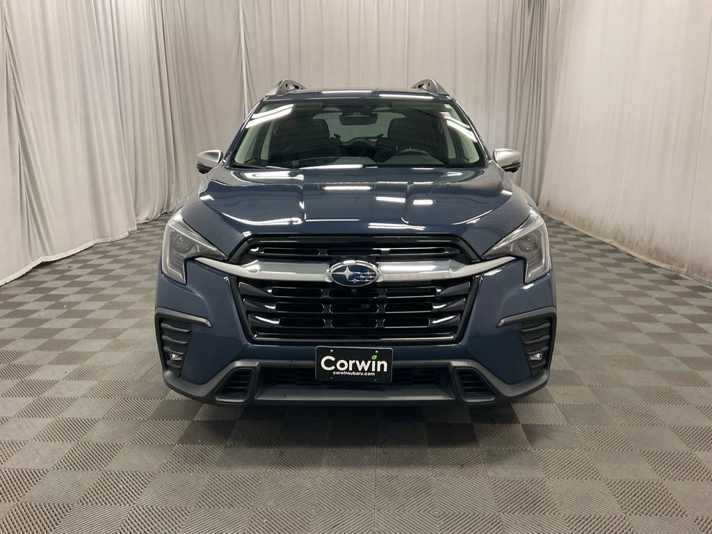 Used 2023 Subaru Ascent Limited w/ Technology Package image 2