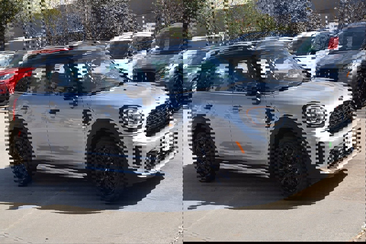 Used 2024 MINI Cooper Countryman S w/ Premium Package image 5