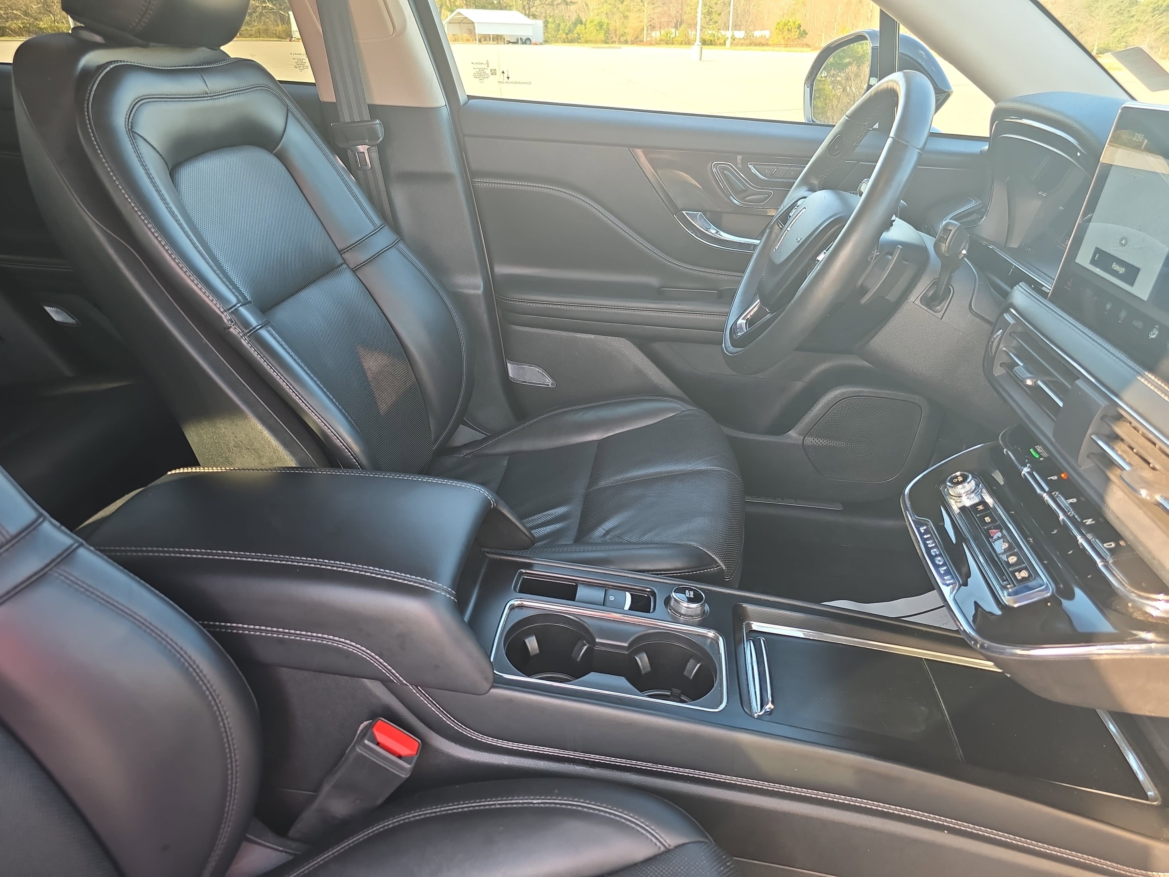 Certified 2024 Lincoln Corsair Reserve w/ Equipment Group 201A image 10