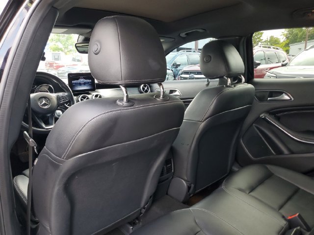 Used 2018 Mercedes-Benz GLA 250 4MATIC image 12