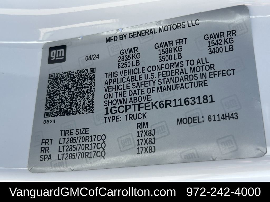 Used 2024 Chevrolet Colorado ZR2 w/ Technology Package image 34